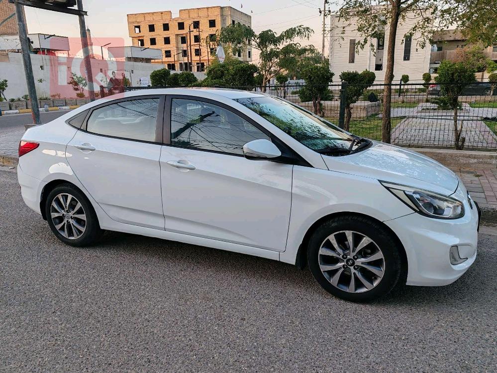 هیوندای ئەکسنت